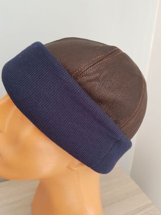 Antiguo gorro de la policía bulgara años 70-80
