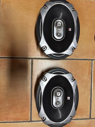 Altavoces coaxiales JBL
