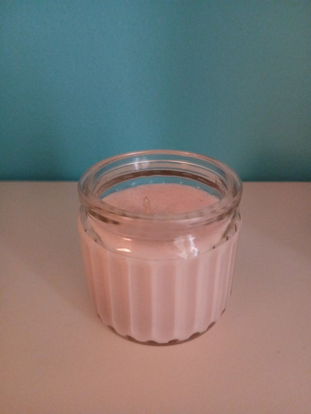 JÄMLIK Vela aromática en vaso, manzana y rosas