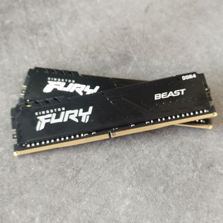 2x Kingston Fury Beast DDR4 32GB 3200MHz