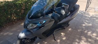 Suzuki Burgman 400 ABS 2016