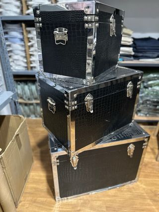 Juego 3 baúles negros efecto piel cocodrilo