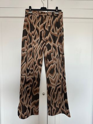 Pantalones anchos Meme Road