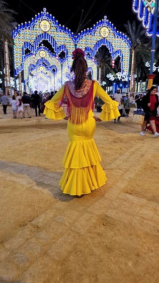 Vestido Flamenca Amarillo