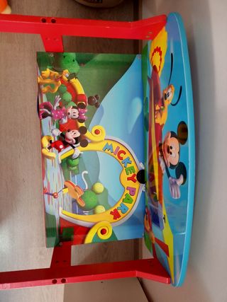 Escritorio y banco juguetero 3 en 1 Mickey