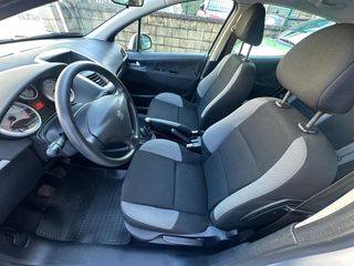 Peugeot 207 (solo 70.000kms)