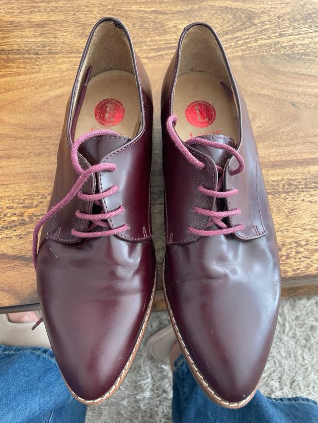 Zapato de cordones mujer Lesoc burdeos