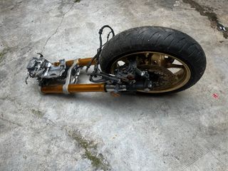 Horquilla Tmax 560 con llanta y frenos