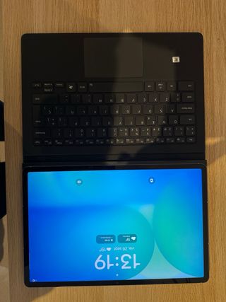 Tablet Samsung S10 FE+ 128GB Negra de 2025