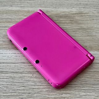 Nintendo 3DS XL Rosa + scatola caricatore e giochi