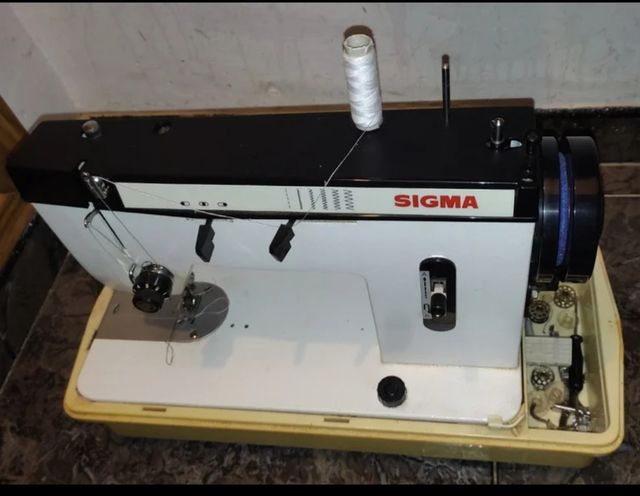 Máquina de coser Sigma