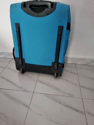 Mochila maleta con ruedas azul