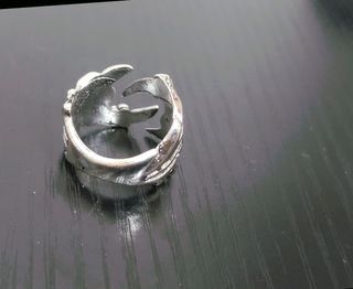 Anello artiglio regolabile