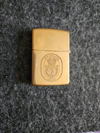 Lote 1 mechero Zippo 1982-1991 USS. ASHLAND LSD-48