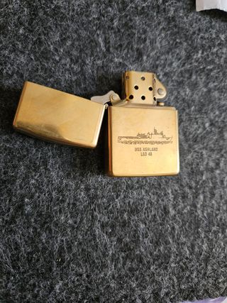 Lote 1 mechero Zippo 1982-1991 USS. ASHLAND LSD-48