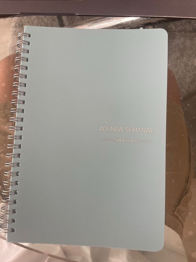 Agenda semanal sin fechas