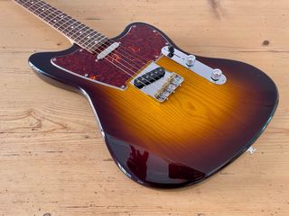 Guitarra tipo Telecaster Offset Hecha a Mano