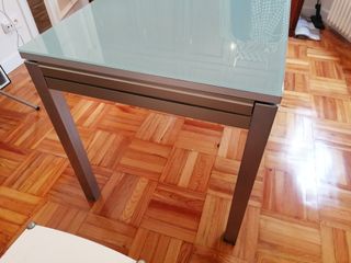 Mesa de comedor/cocina cristal y metal