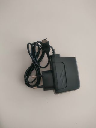 Cargador NUEVO Game Boy micro