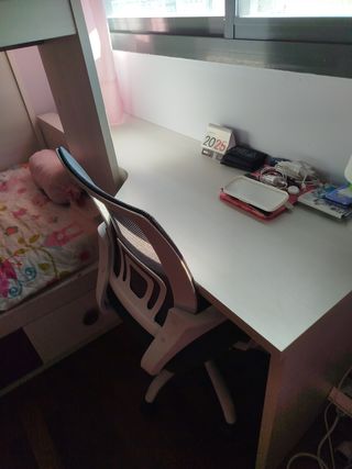 Habitación infantil litera con cajones