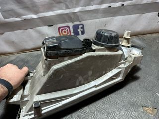 Faro Derecho Skoda Octavia 2002