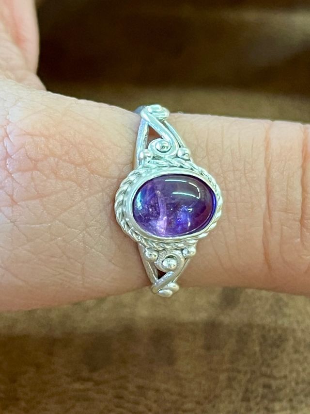 Anillo Plata Amatista Ovalada