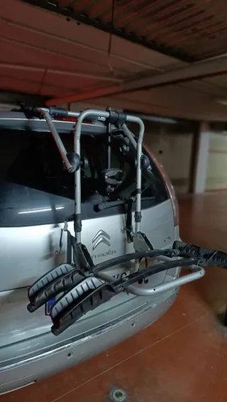 Portabicicletas portón