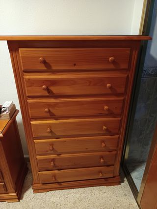 Cómoda de madera 7 cajones