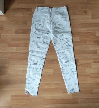 Pantalón blanco estampado