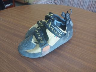 Pies de gato Scarpa Booster S