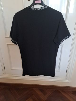 Camiseta Pull&Bear negra chico