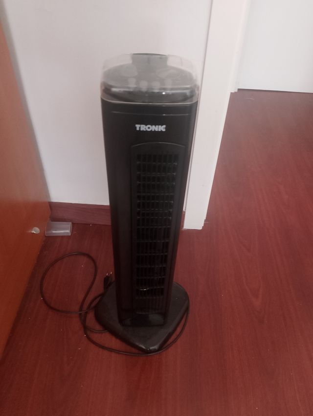 Ventilador Tronic Negro y Transparente