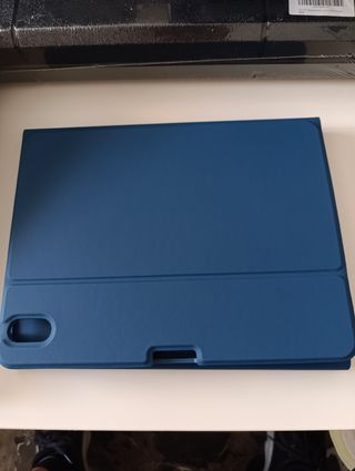 Teclado inalámbrico UK/DE con funda para tablet