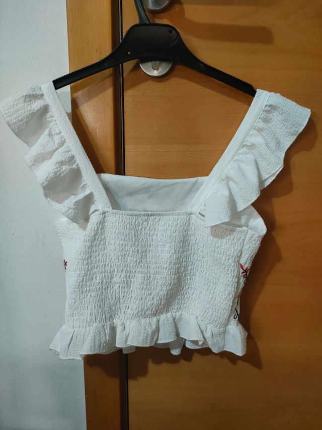 Top SHEIN blanco bordado flores S