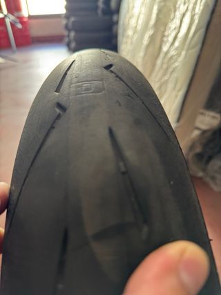 Neumático Pirelli Supercorsa SP 120/70