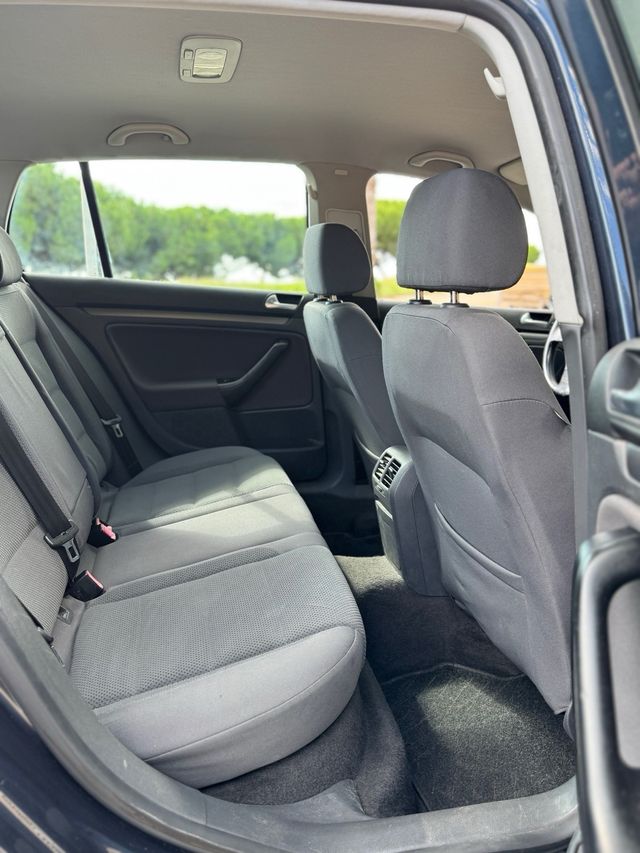 Volkswagen Golf V 1.9tdi