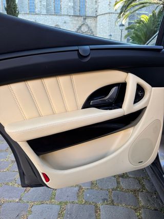 Maserati Quattroporte S 4,7 L V8 Ferrari
