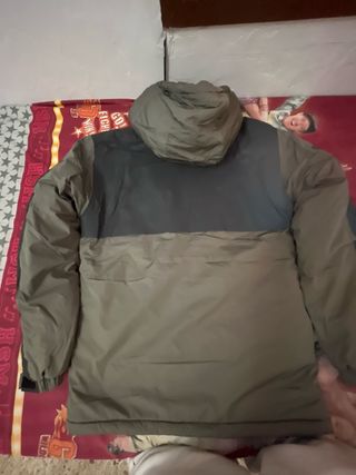 Chaqueta Pull&Bear verde, nueva