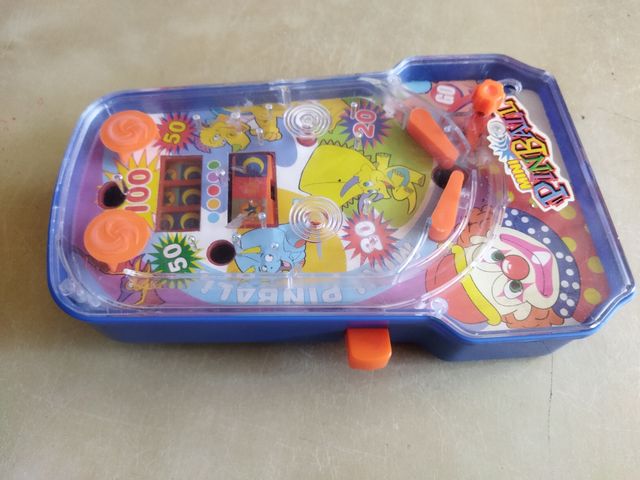 Mini Pinball con Luz y Sonido funciona 2 pilas 