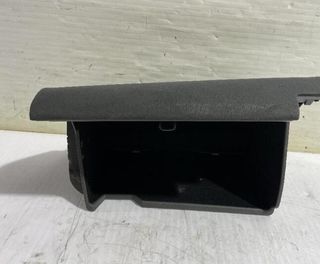 Guantera toyota 5555047062c0 prius (nhw20) 144051