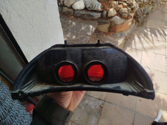 Piloto trasero Honda CBR 600 F4