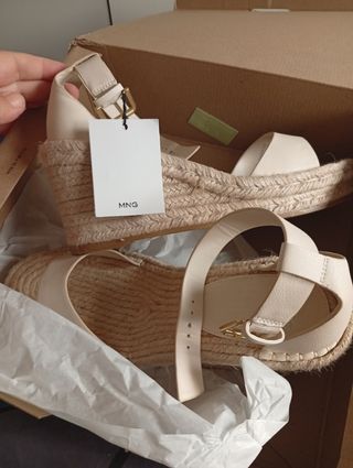 Sandalias cuña yute Mango 