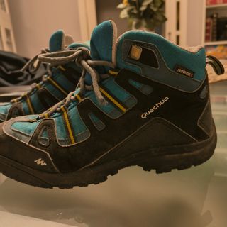 Zapatillas Montaña Quechua T36
