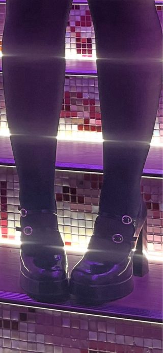 Tacones negros charol plataforma