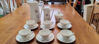 Juego de té de porcelana