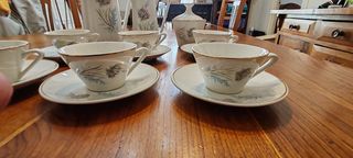 Juego de té de porcelana