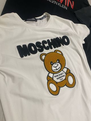 Lote 3 Camisetas Calvin Klein, Nike, Moschino