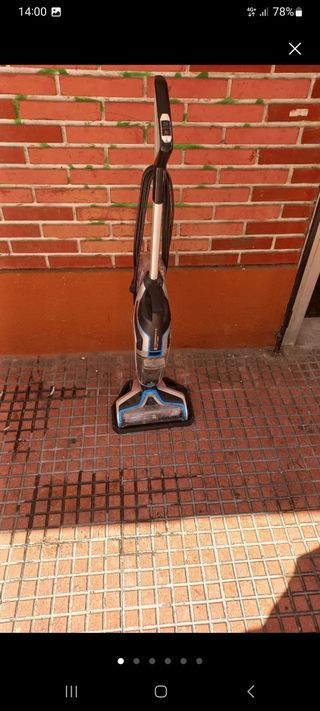 Aspiradora Fregasuelos Bissell
