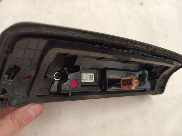 Piloto Central Ford Ranger (con desperfecto)