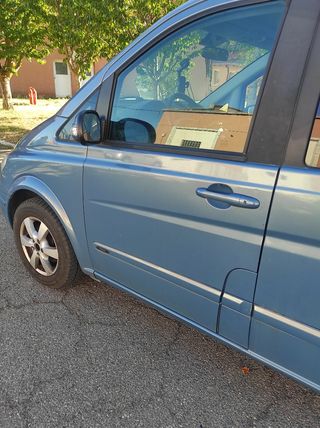 Mercedes-Benz Viano 2004